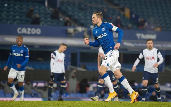 类似的转会 类似的转会