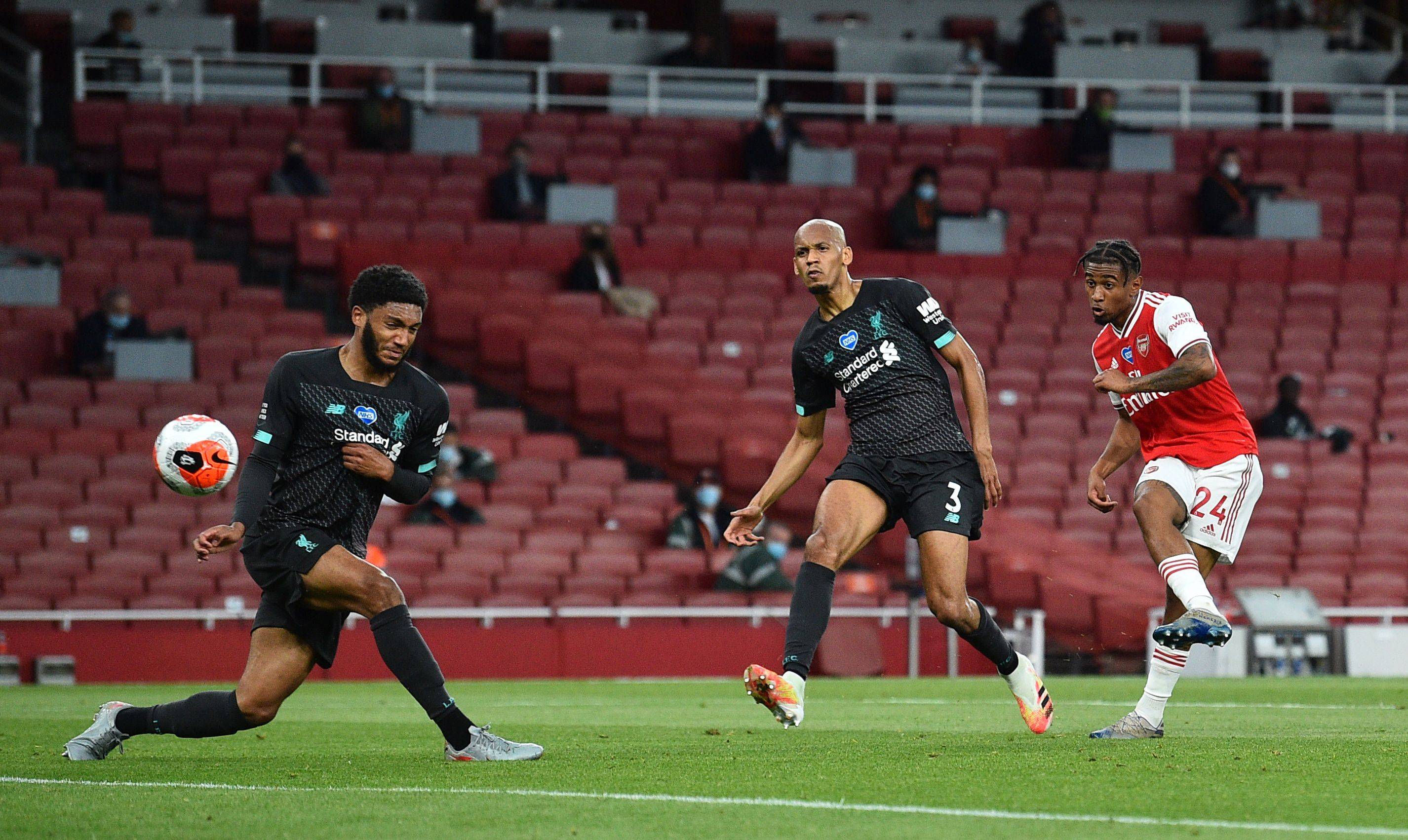 方面面临挑 方面面临挑